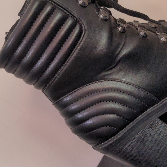 Guess Lug sole combat lace up hiking boots - Picture 3 of 12